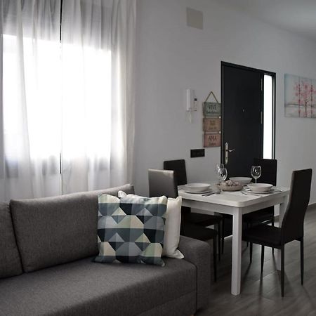 Alojamientos Lola, Suite Con Jacuzzi Benalup-Casas Viejas Eksteriør billede